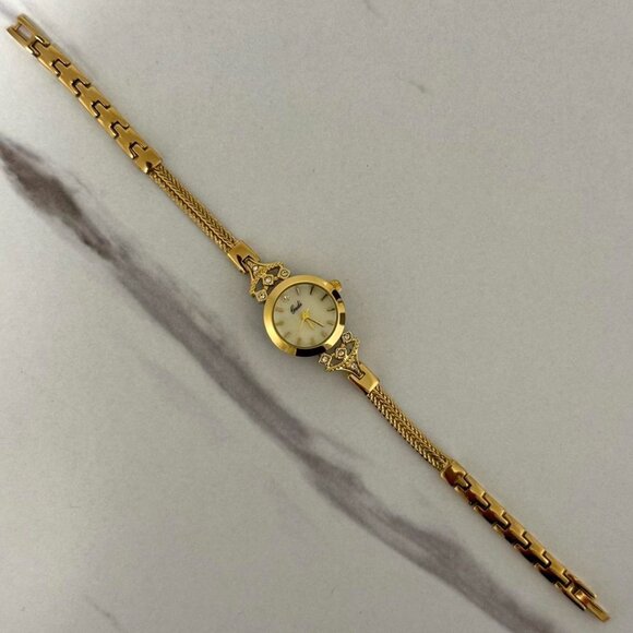 Sku 0438 gold mini watch cream pearl zircon stone +in a gift box stainless steel - Picture 5 of 5